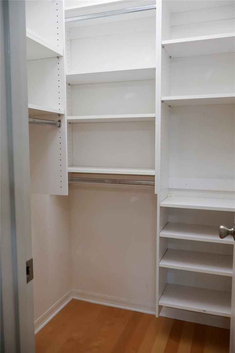 MUIRFIELD POINTE - Residential