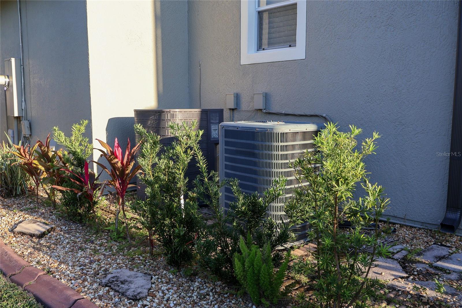 MUIRFIELD POINTE - Residential