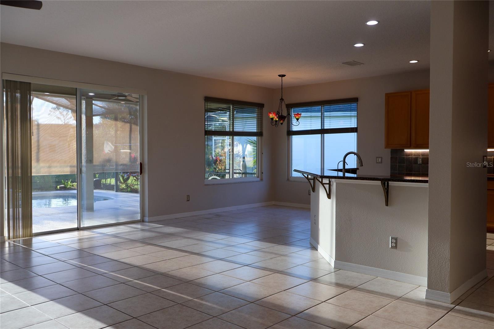 MUIRFIELD POINTE - Residential