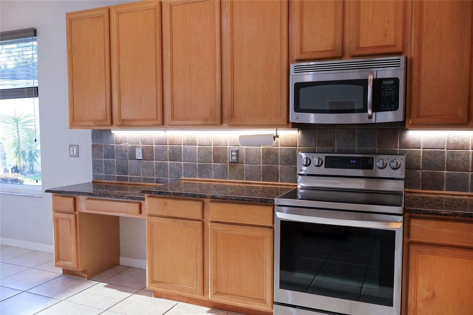 MUIRFIELD POINTE - Residential