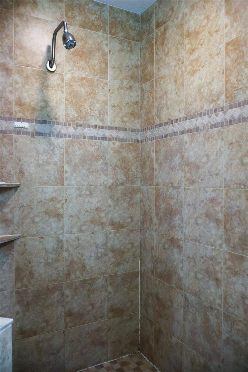 MUIRFIELD POINTE - Residential