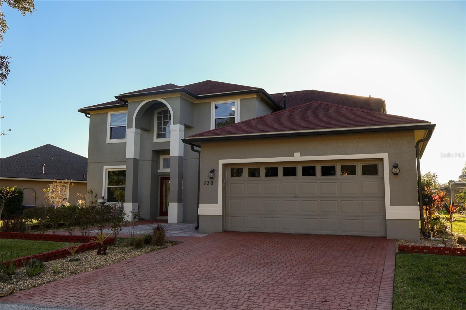 MUIRFIELD POINTE - Residential