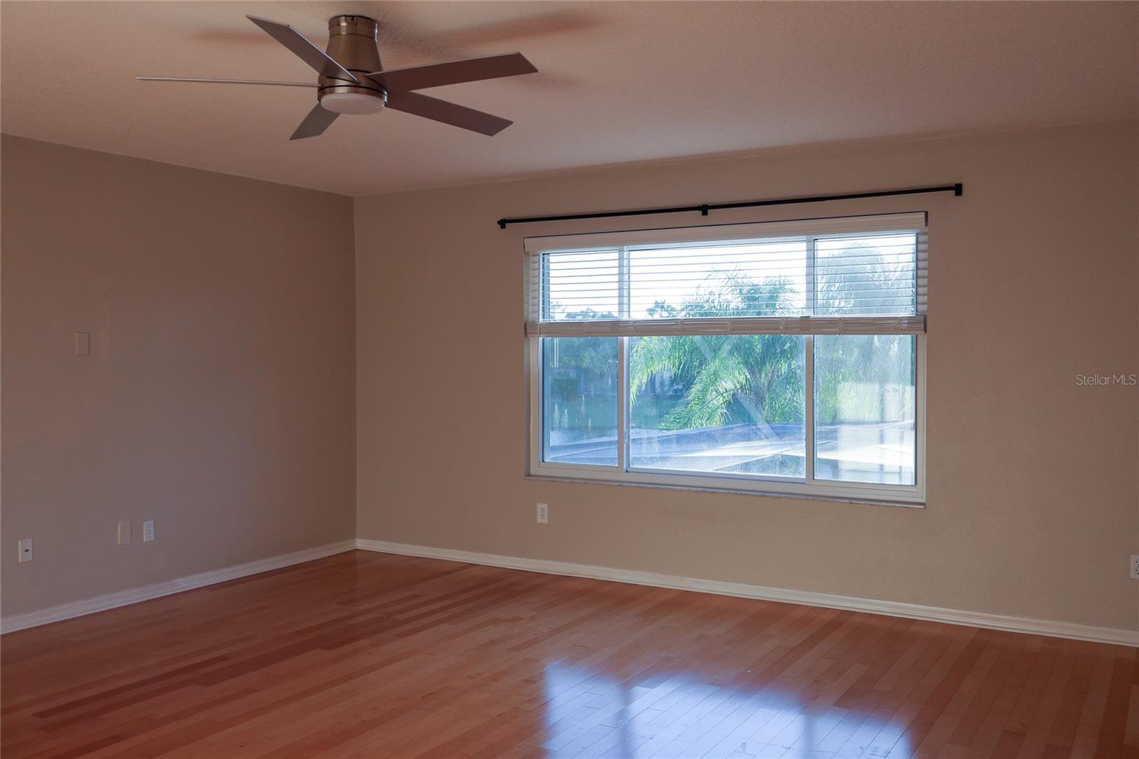 MUIRFIELD POINTE - Residential