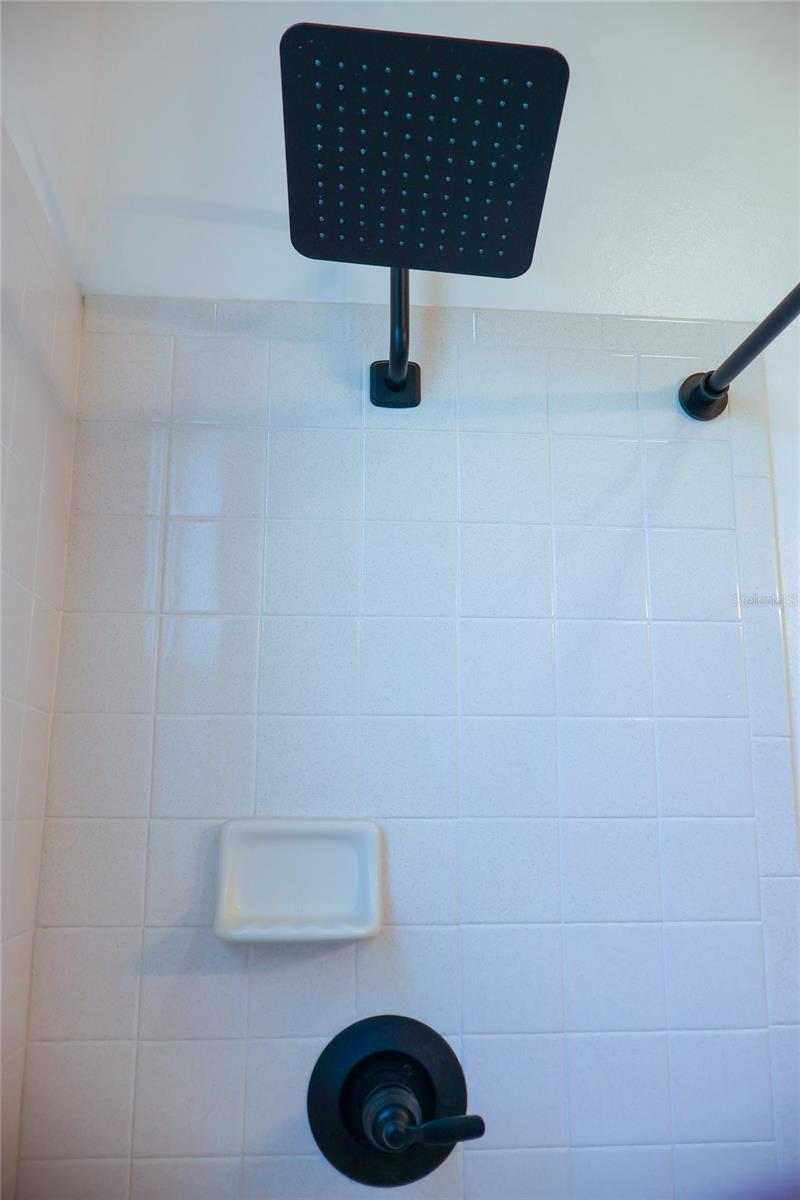 MUIRFIELD POINTE - Residential