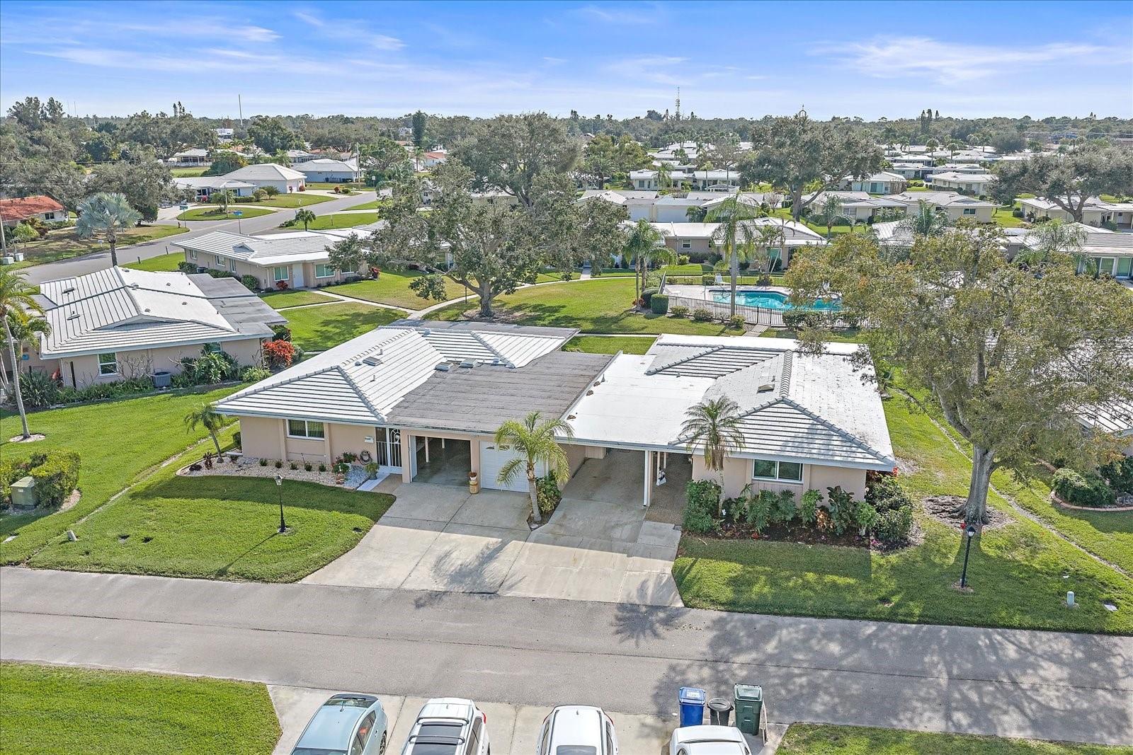 SOUTH GATE VILLAGE GREEN 07 - Residential