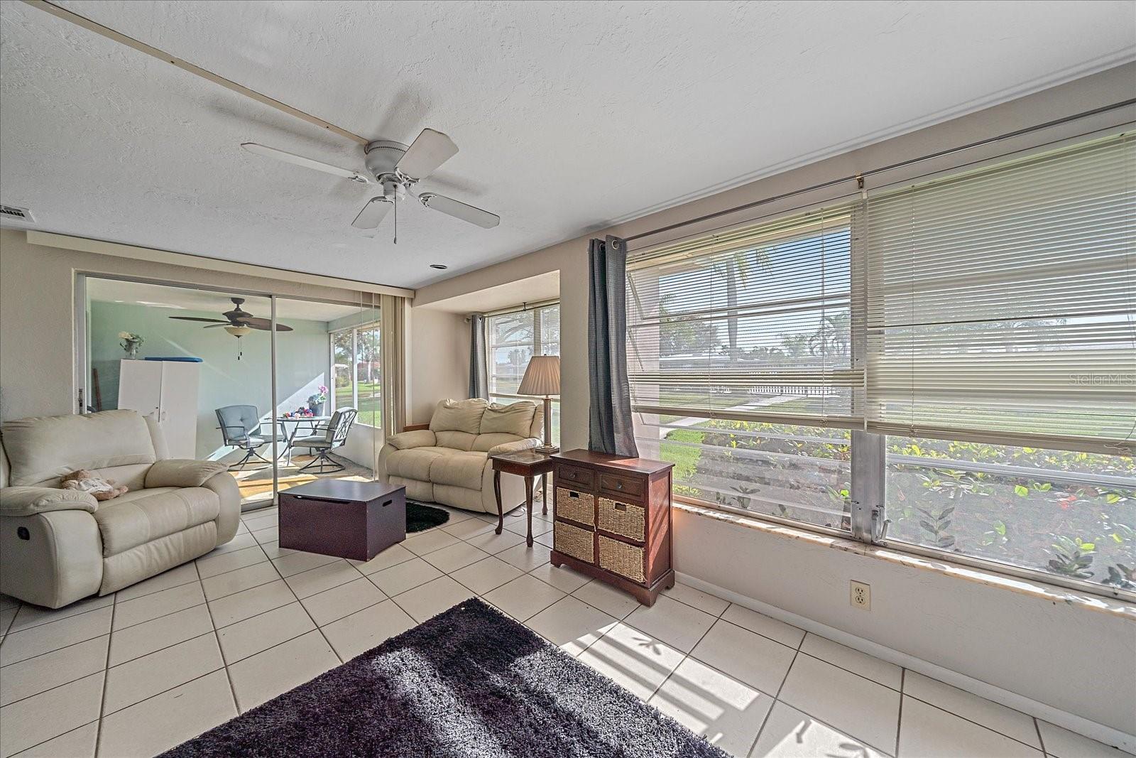 SOUTH GATE VILLAGE GREEN 07 - Residential