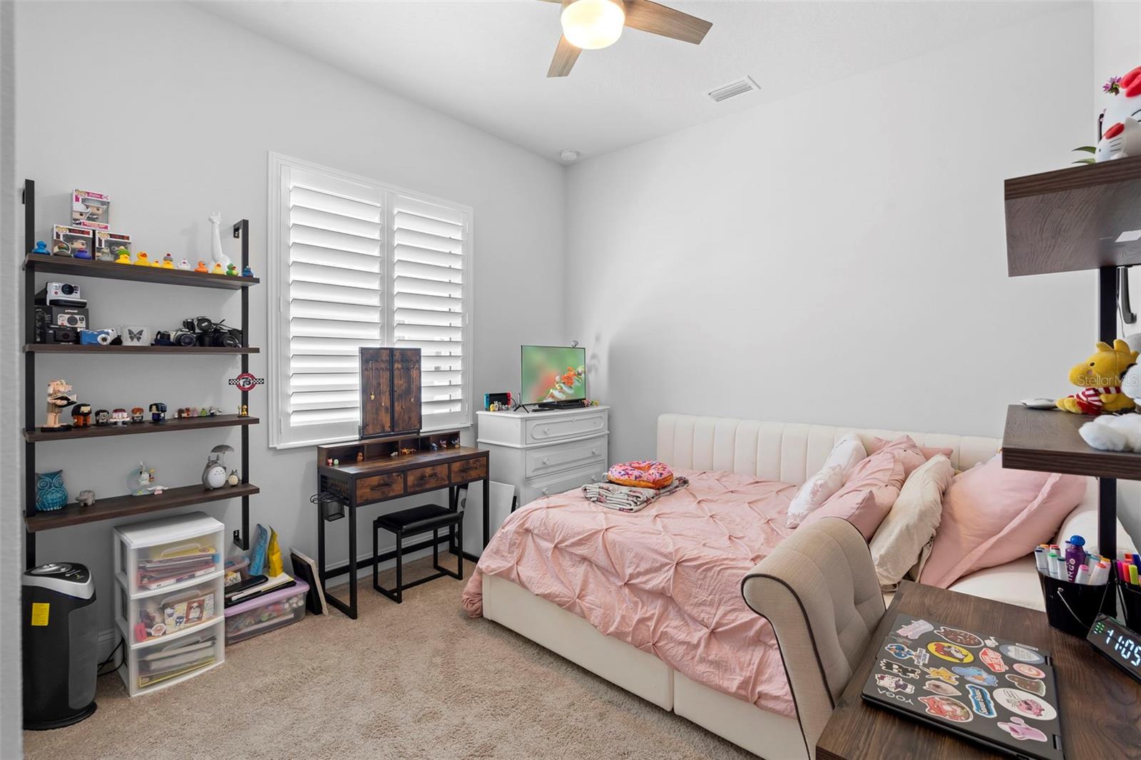 RESERVE AT VICTORIA - Residential