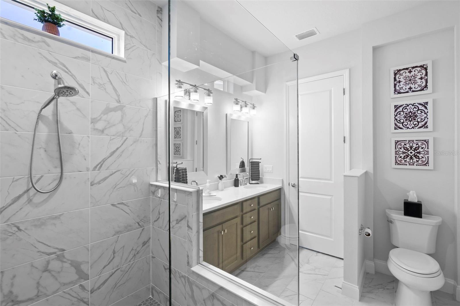 RESERVE AT VICTORIA - Residential