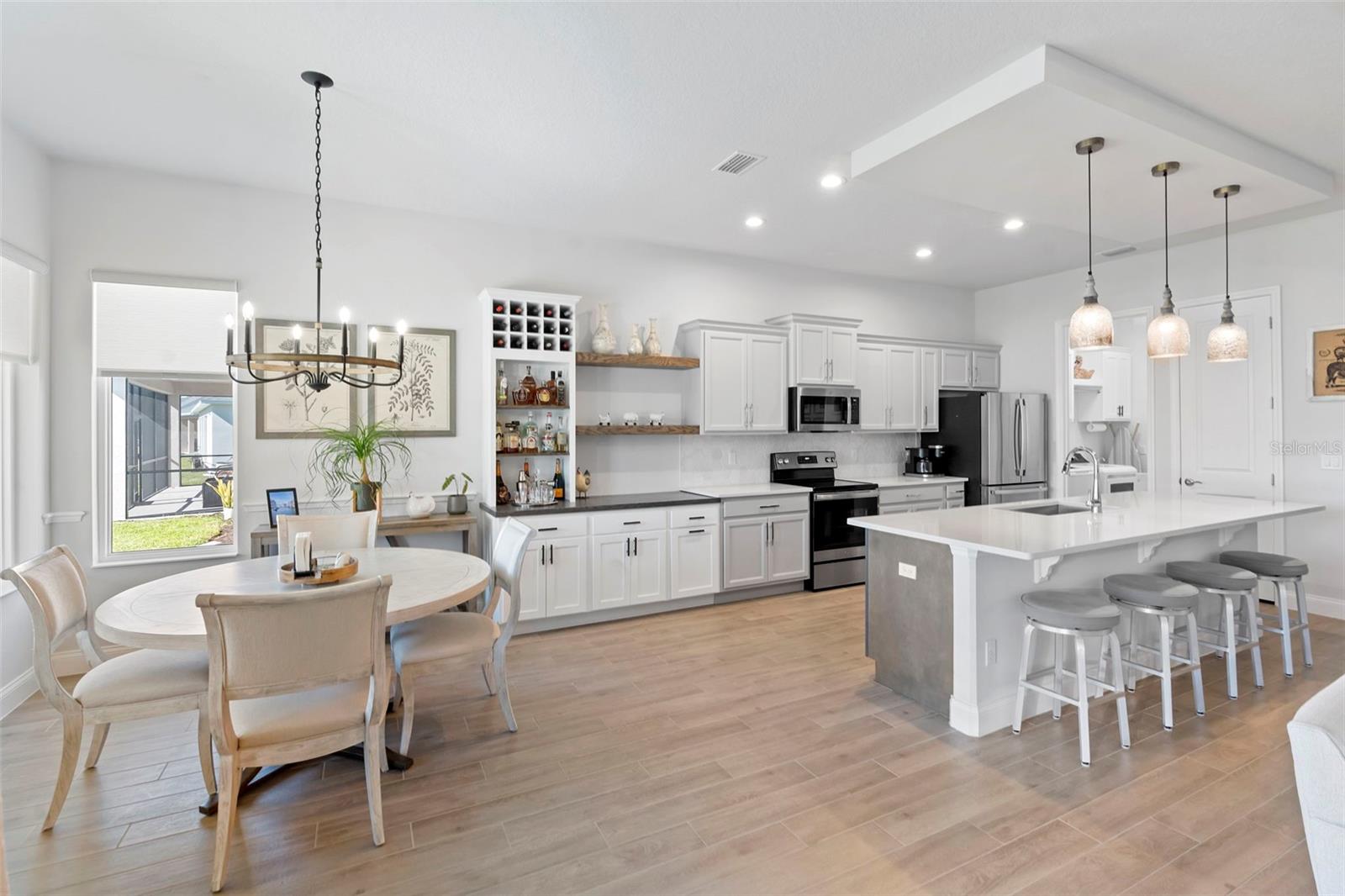 RESERVE AT VICTORIA - Residential