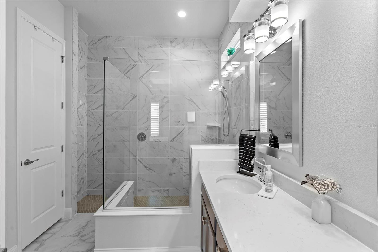 RESERVE AT VICTORIA - Residential