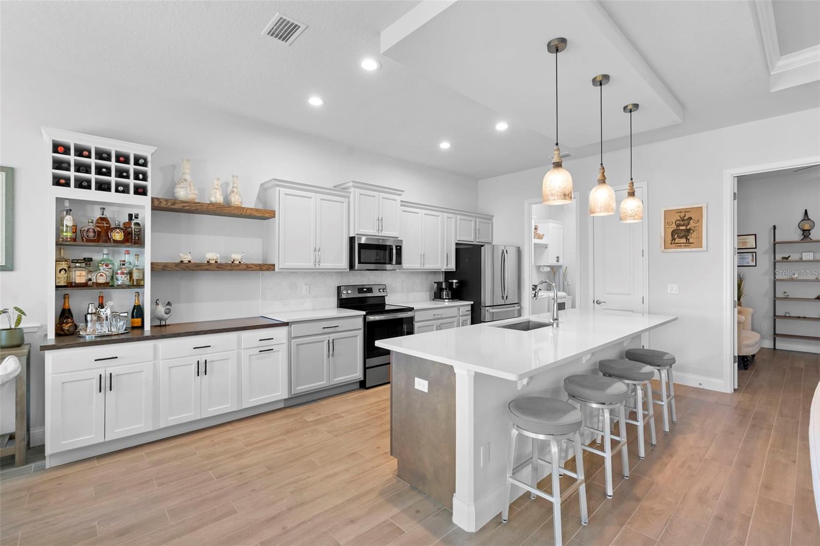 RESERVE AT VICTORIA - Residential