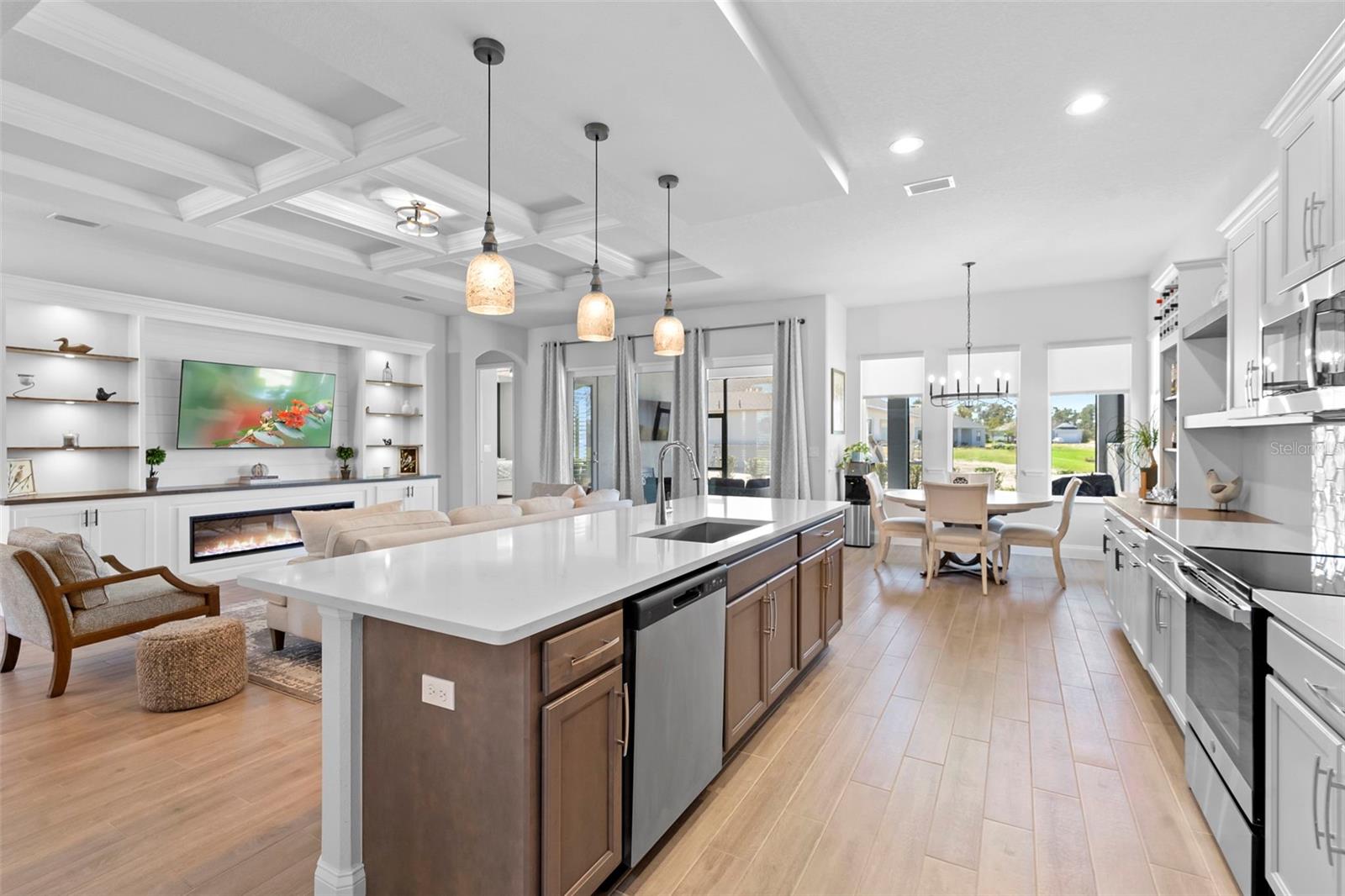 RESERVE AT VICTORIA - Residential