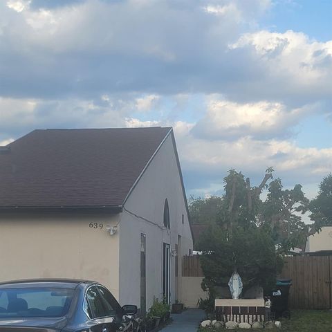 639 GOLDEN SUNSHINE CIRCLE ORLANDO FL 32807
