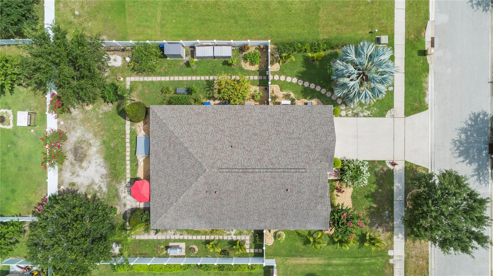 2605 SUNNINGDALE DRIVE