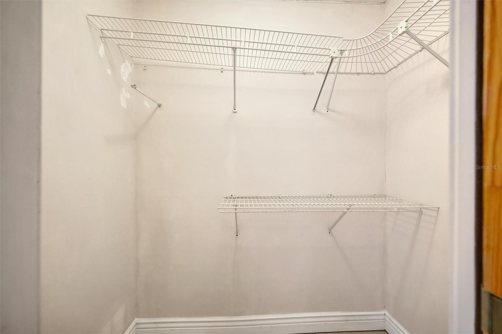 SOUTH VENICE - Residential