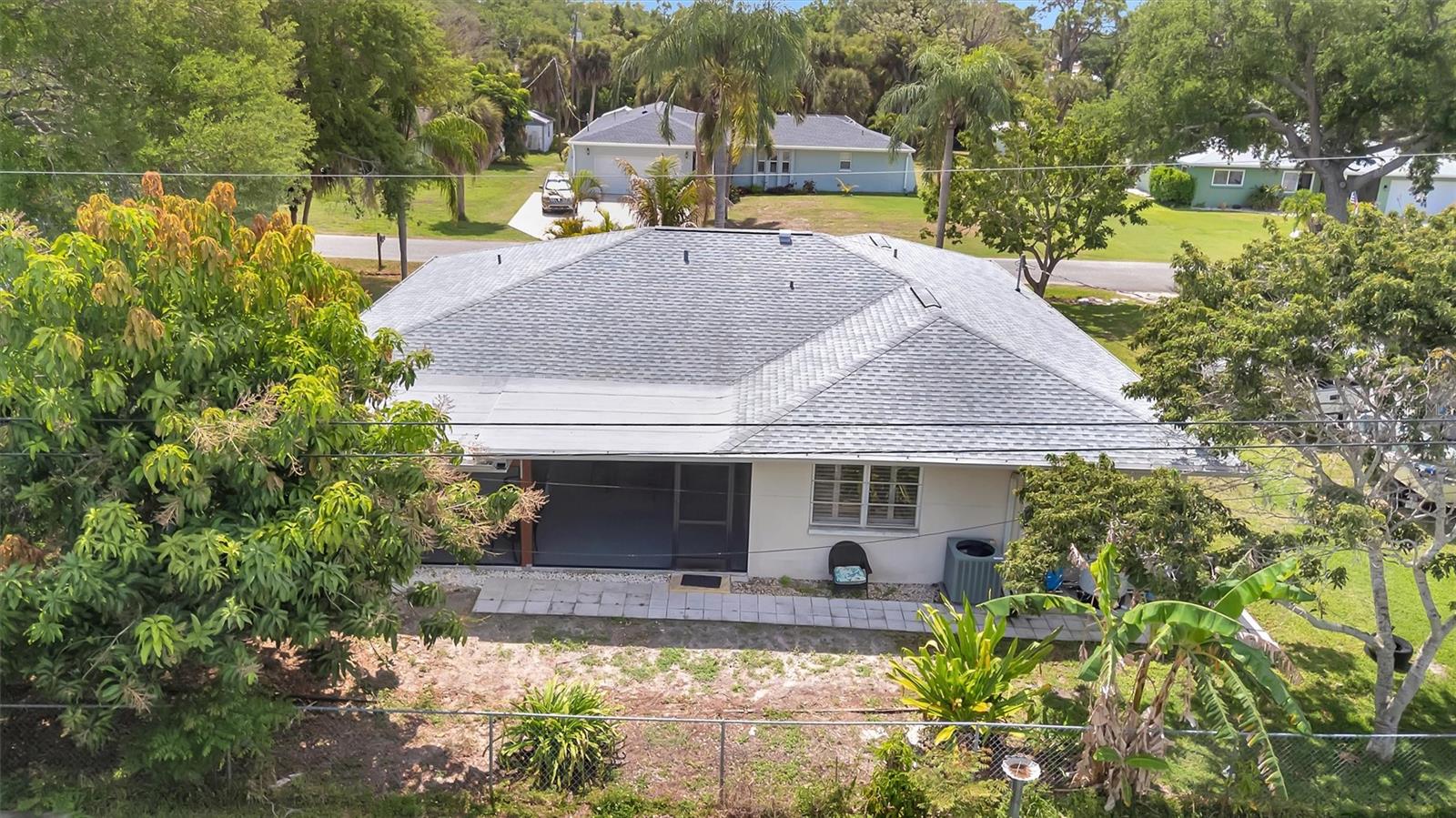 SOUTH VENICE - Residential