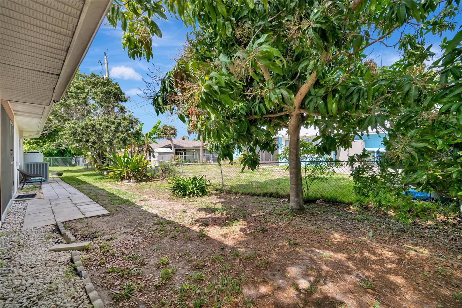 SOUTH VENICE - Residential