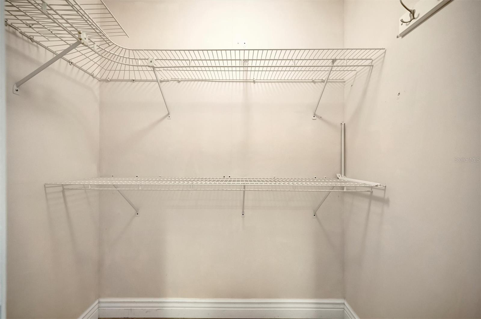 SOUTH VENICE - Residential