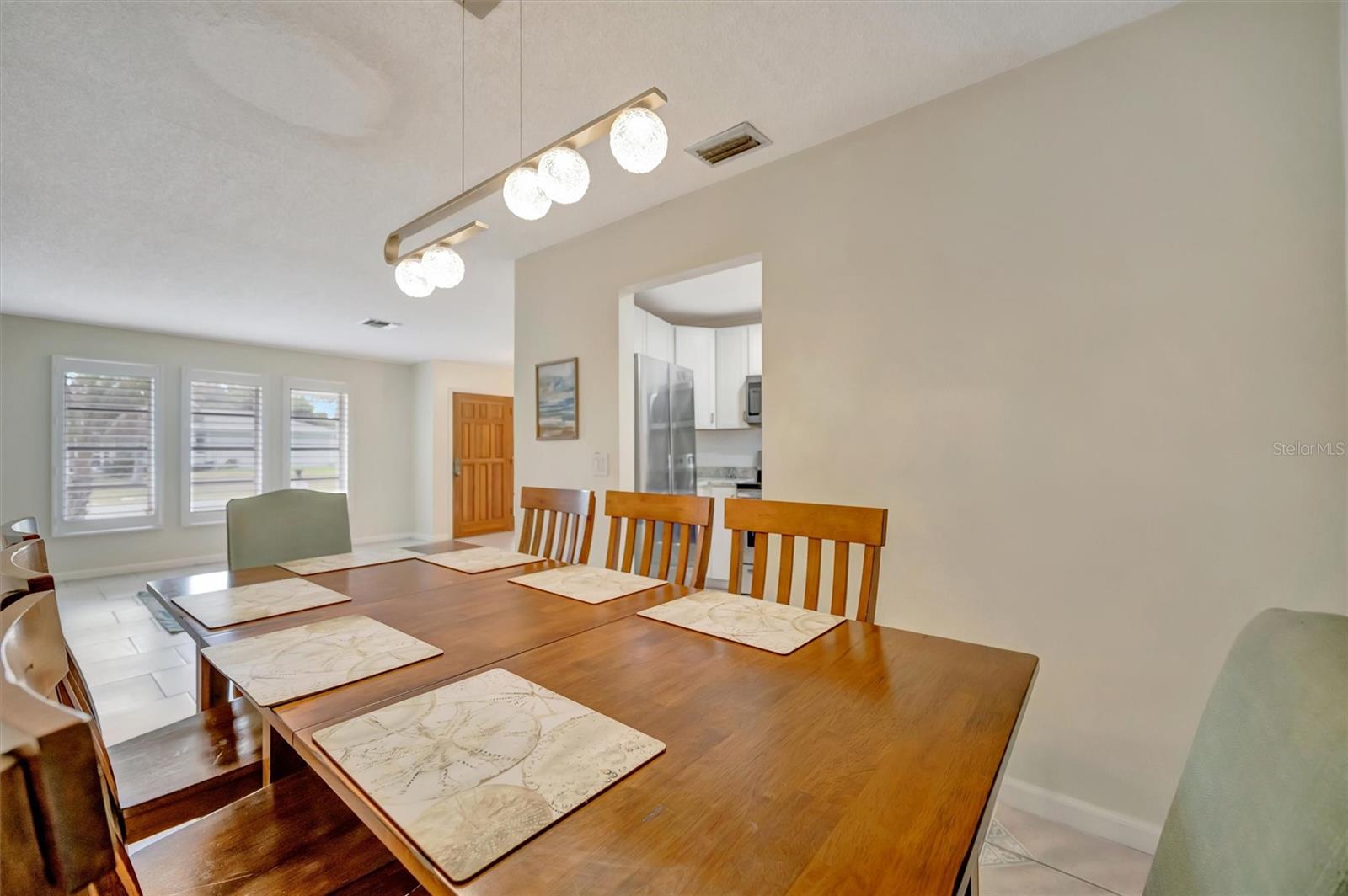 SOUTH VENICE - Residential