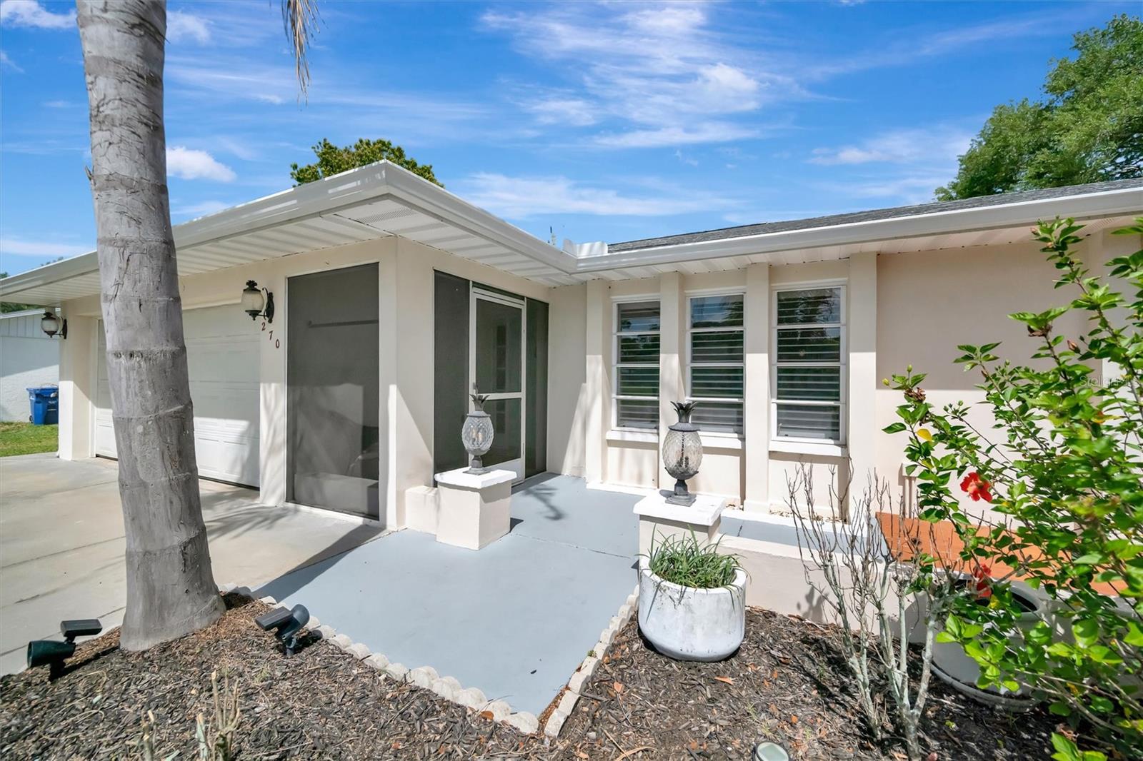 SOUTH VENICE - Residential