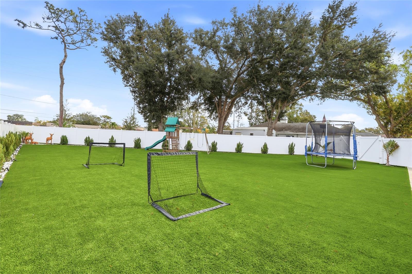 BLOOMINGDALE SEC C UNIT 4 - Residential