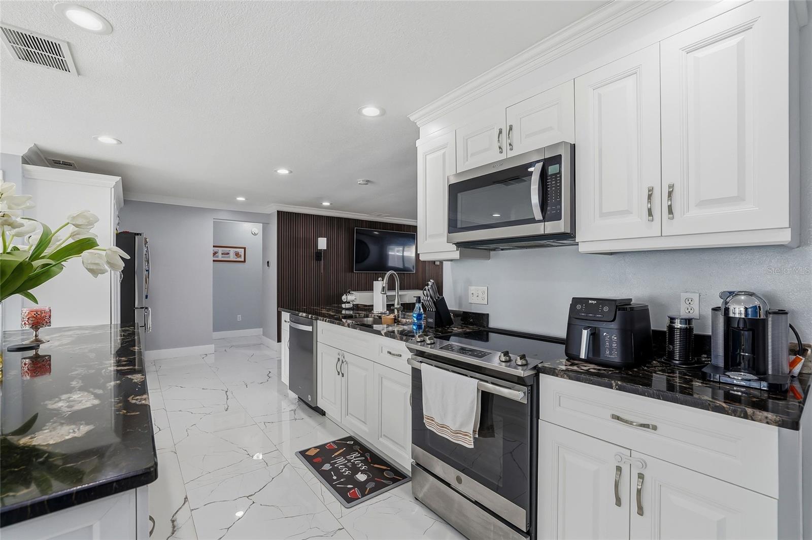 BLOOMINGDALE SEC C UNIT 4 - Residential