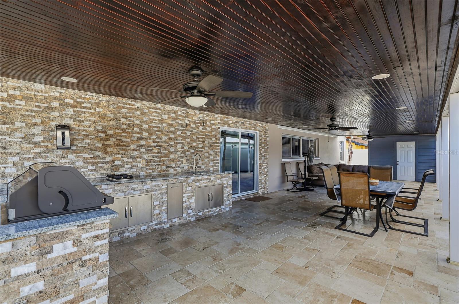 BLOOMINGDALE SEC C UNIT 4 - Residential