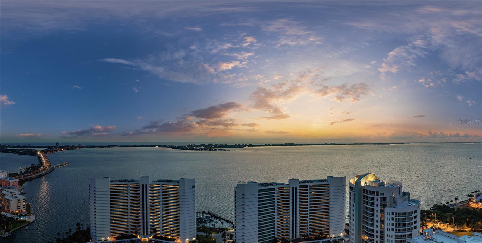 555 QUAY COMMON 1801