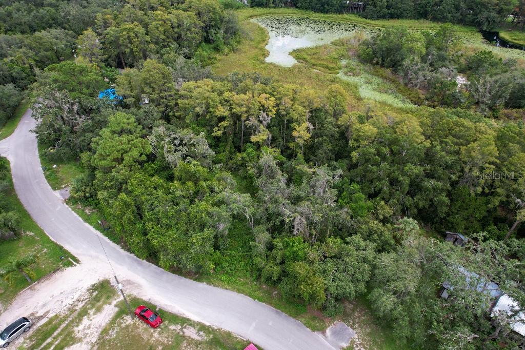 MOON LAKE ESTATES - Land