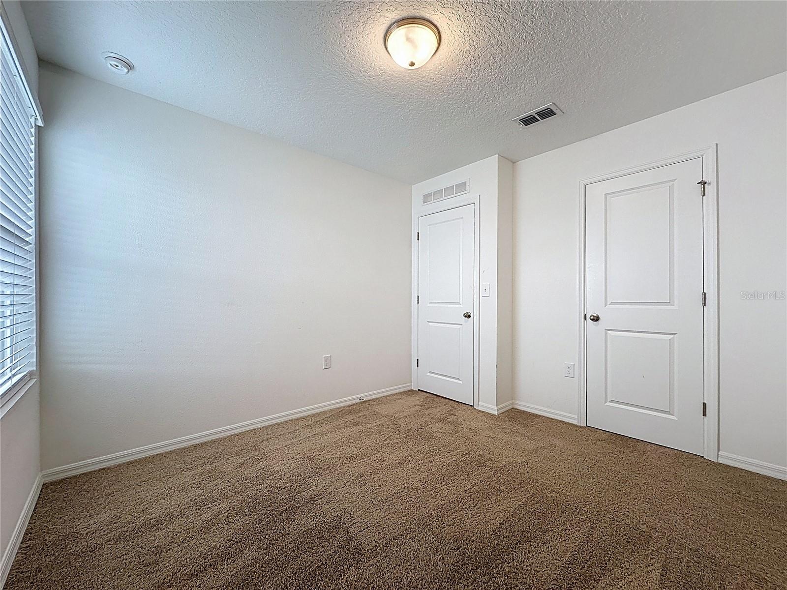 RESERVE/TOWN CENTER - Residential Lease
