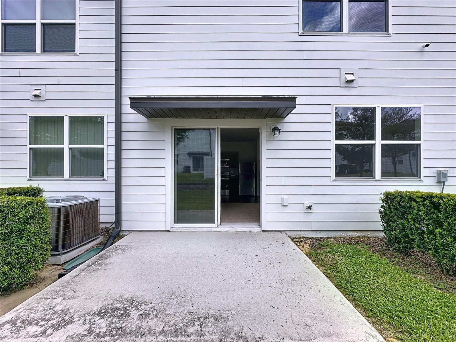 RESERVE/TOWN CENTER - Residential Lease