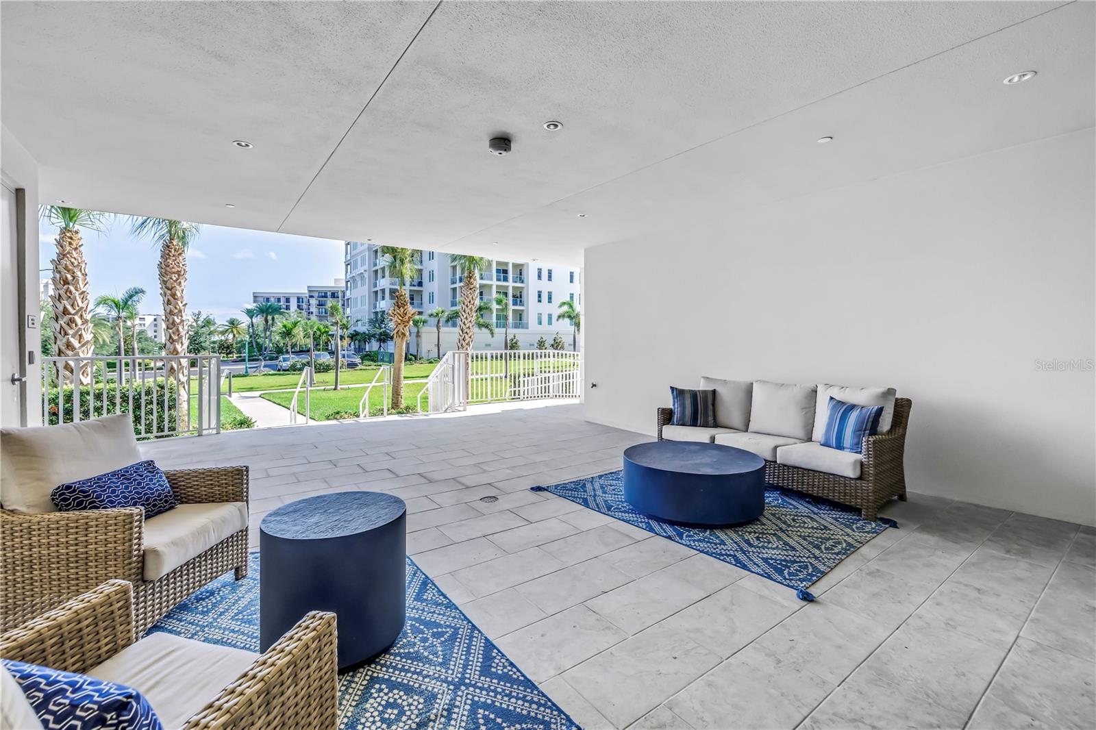 RESIDENCES AT BELLEVIEW PLACE CONDO - Residential