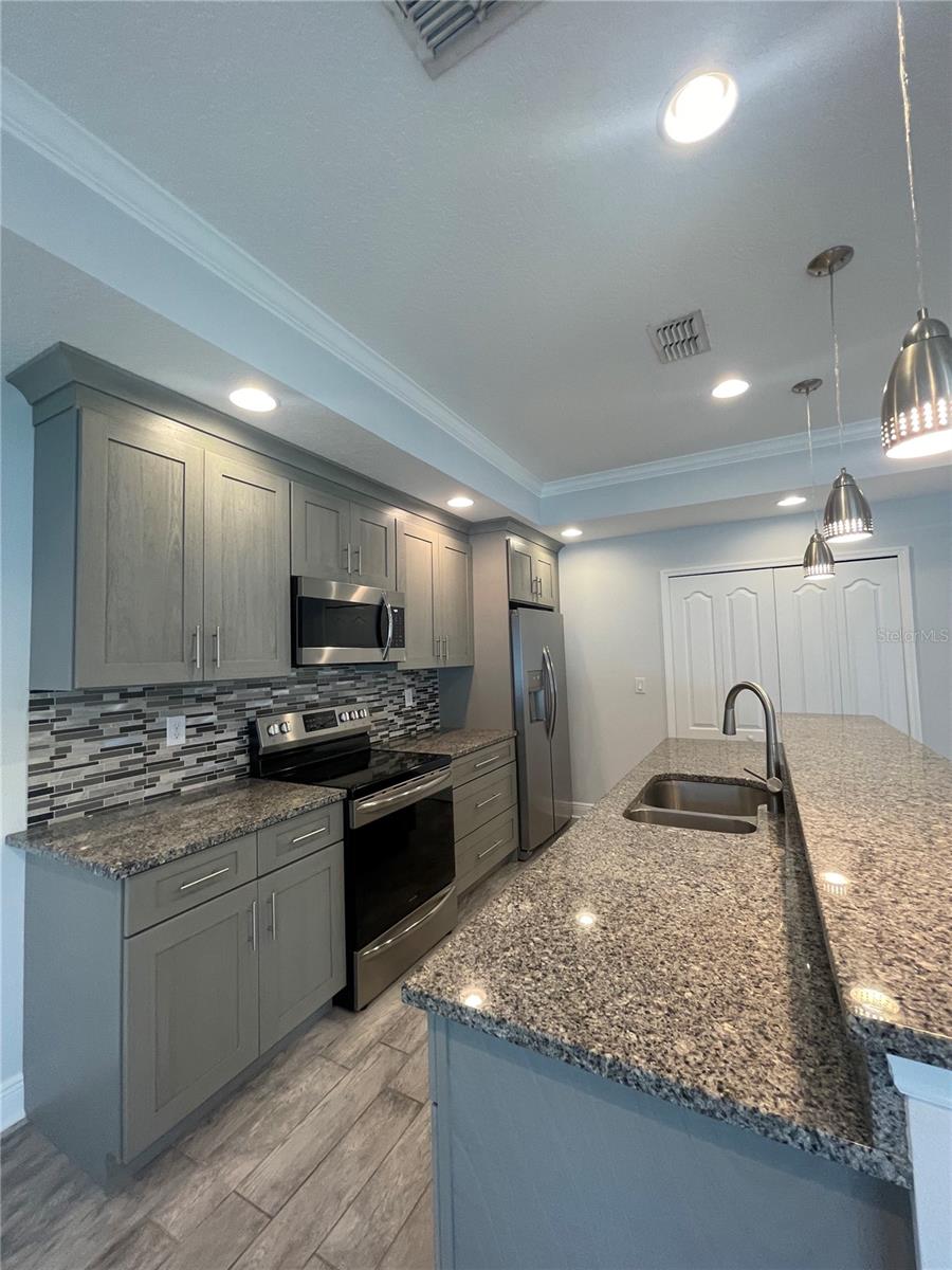 KEEN CASTLE SUB - Residential