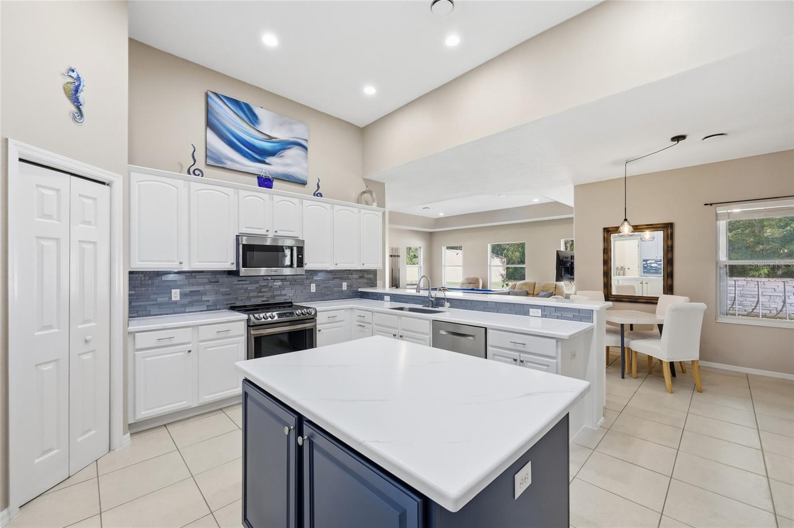 GROVEWOOD UNREC SUB - Residential