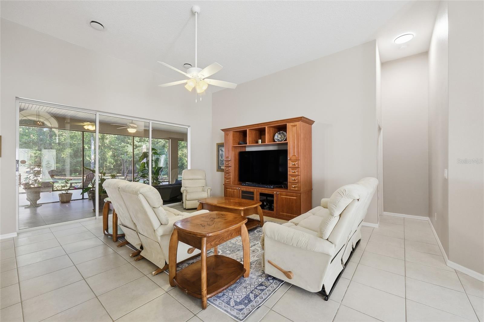 GROVEWOOD UNREC SUB - Residential