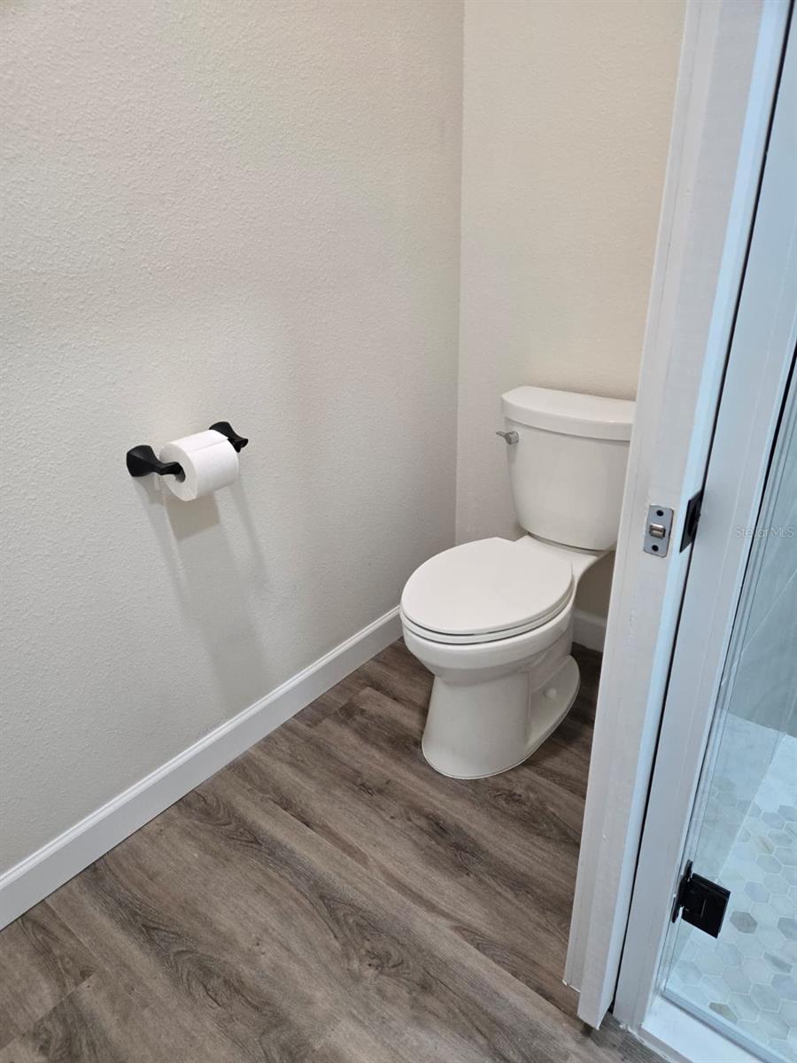 SOLTERRA PH 2C-1 - Residential Lease