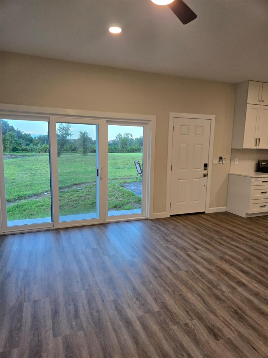 SOLTERRA PH 2C-1 - Residential Lease