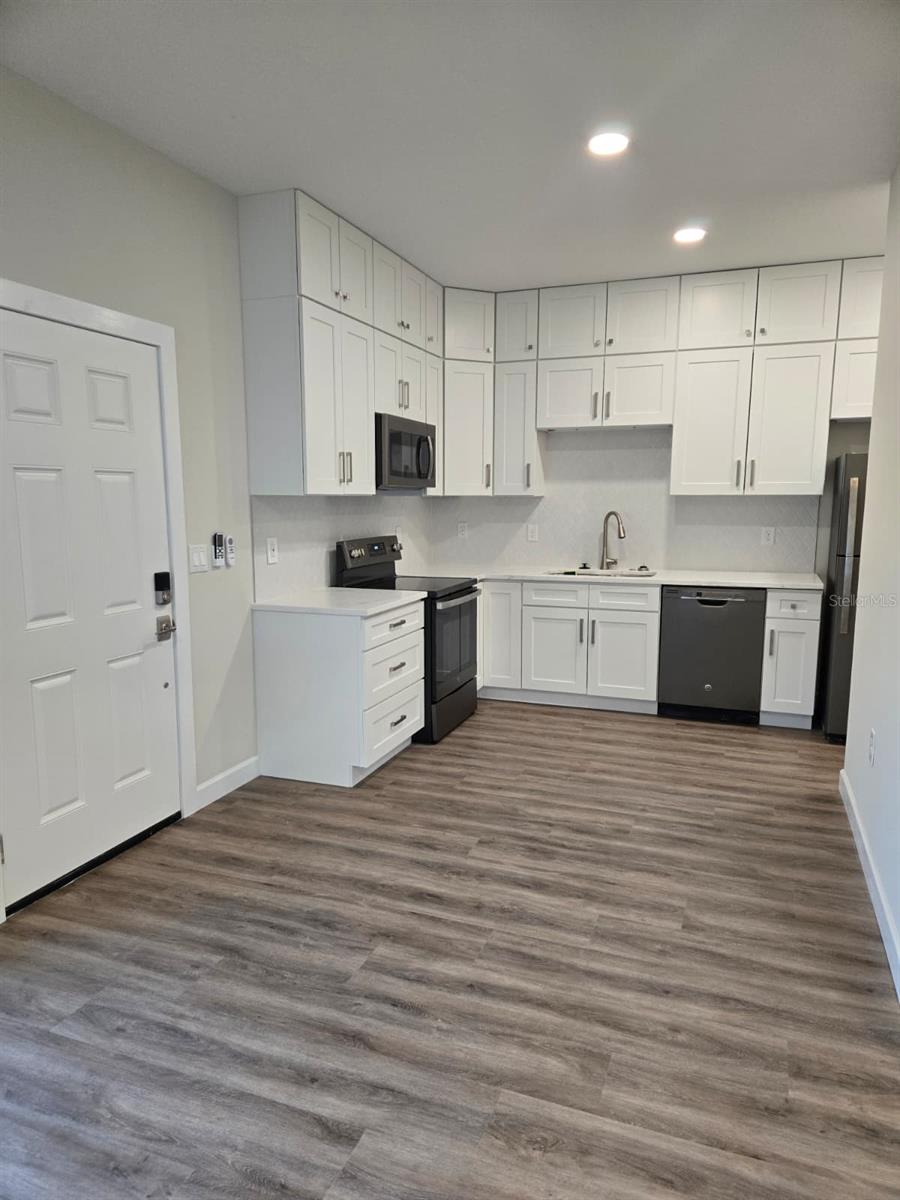 SOLTERRA PH 2C-1 - Residential Lease