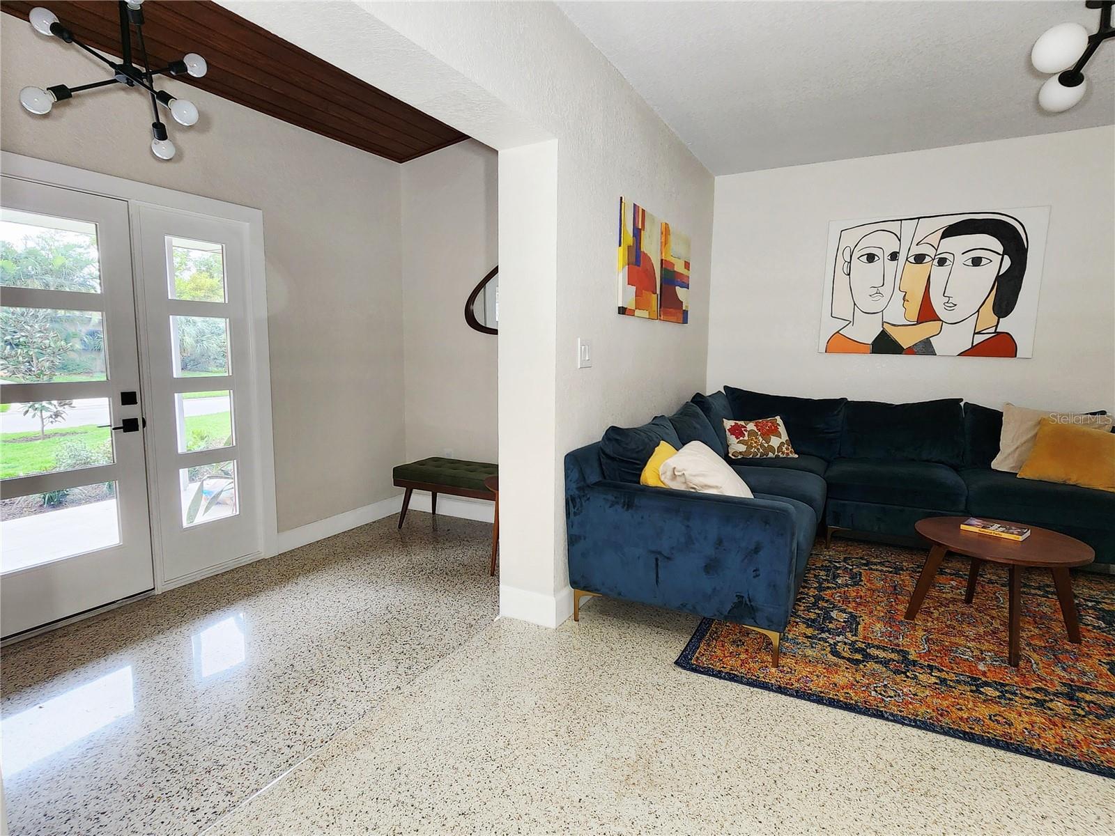 CASTLE HEIGHTS - Residential