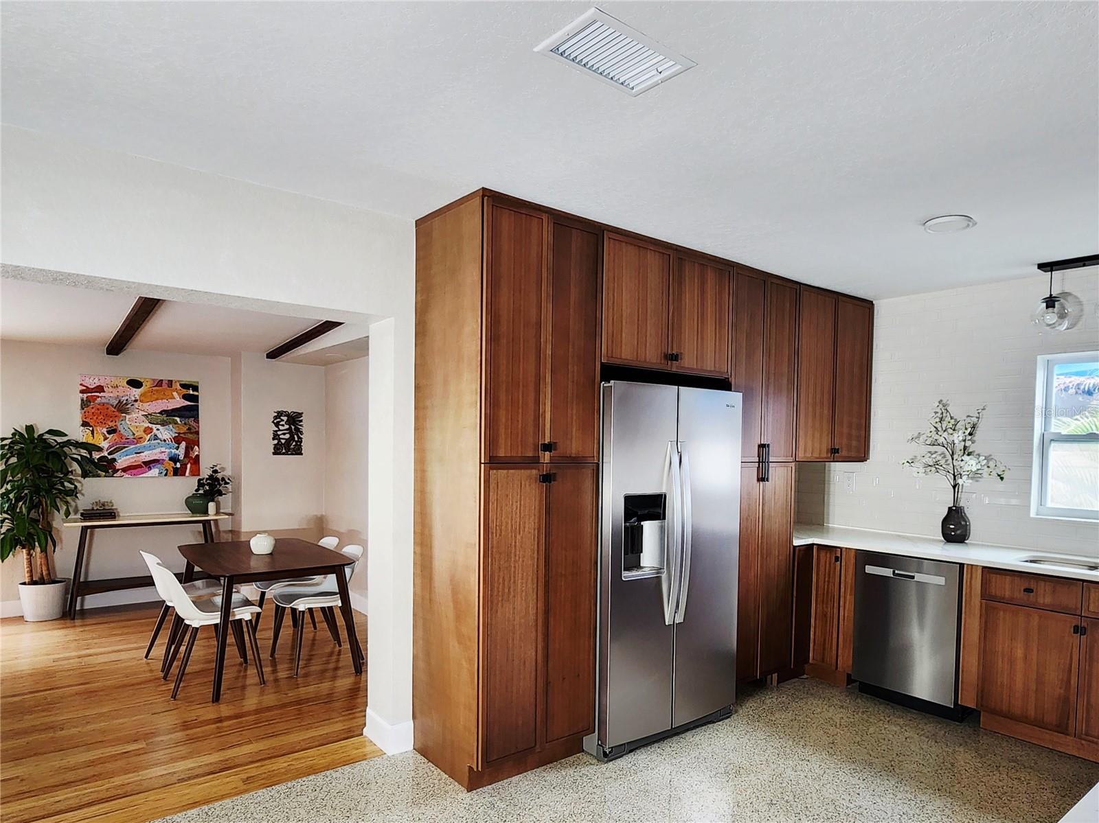 CASTLE HEIGHTS - Residential