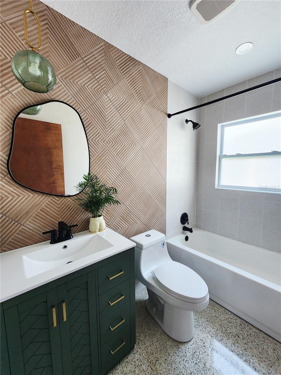 CASTLE HEIGHTS - Residential