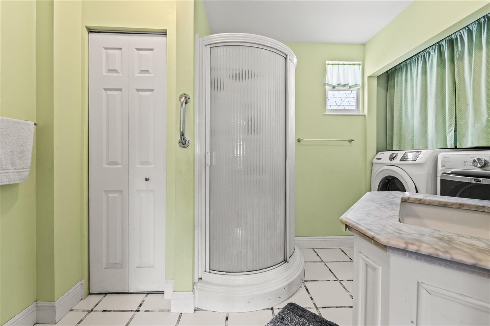 RIDGEWOOD 2ND ADD - Residential