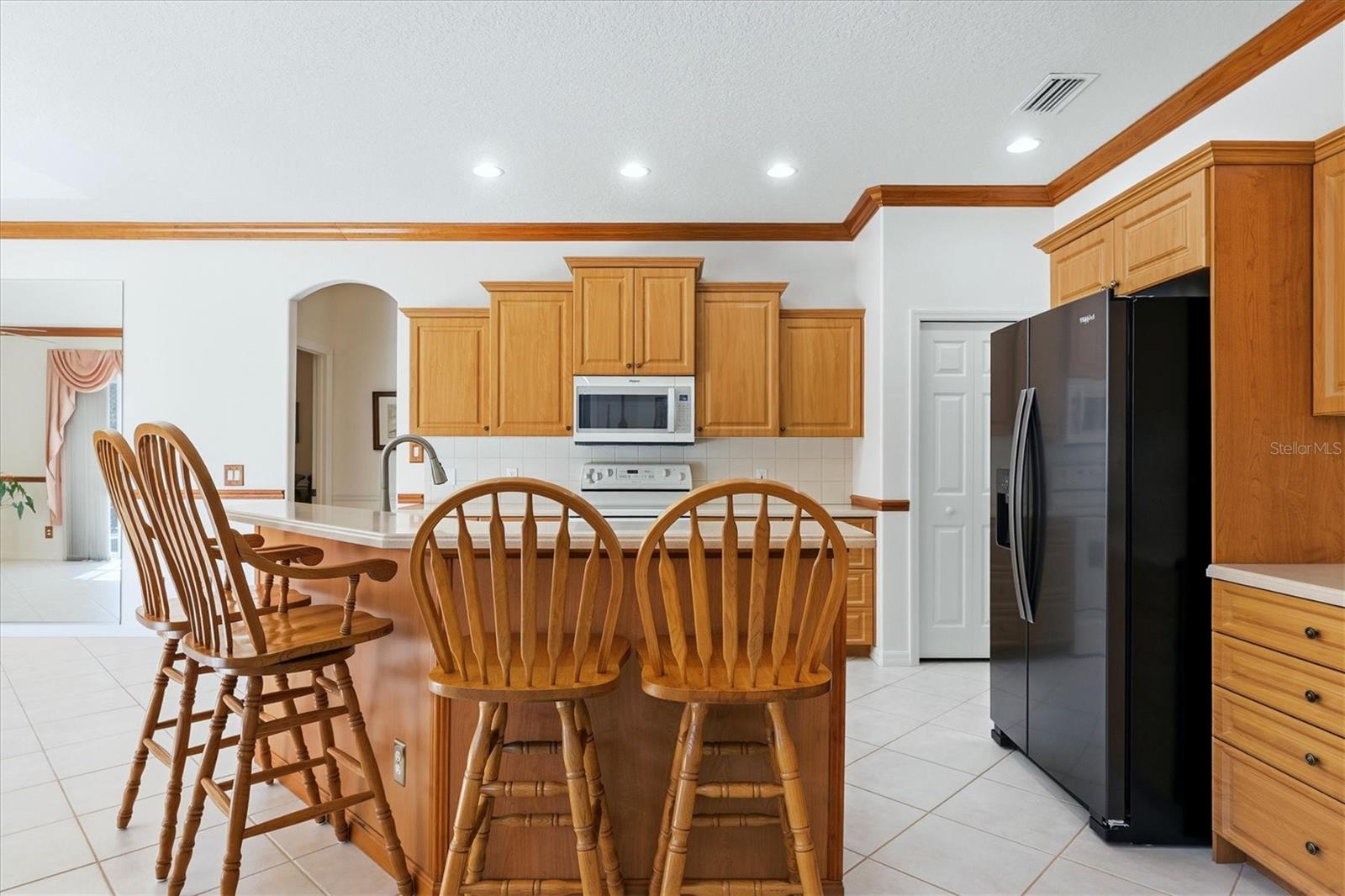 THREE OAKS - Residential