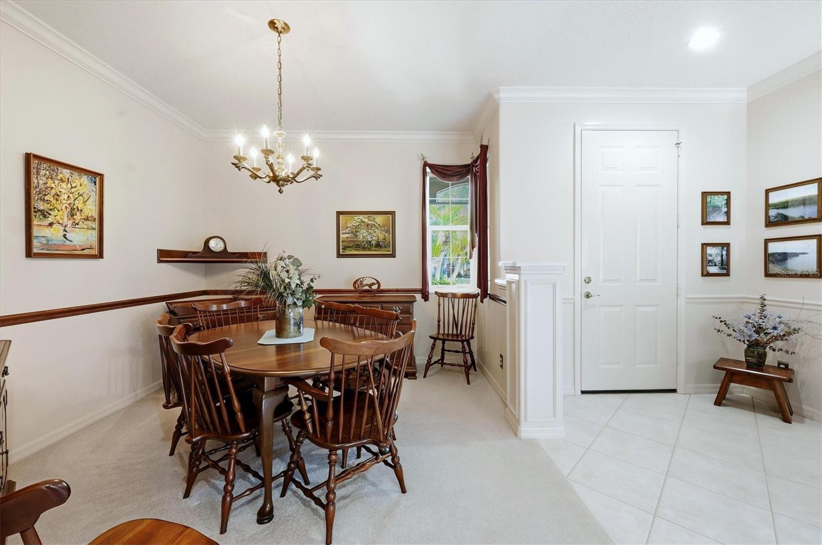 THREE OAKS - Residential