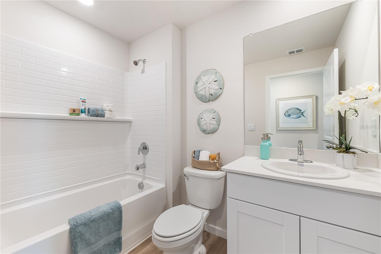 CORAL LAKES - CORAL CREEK - Residential