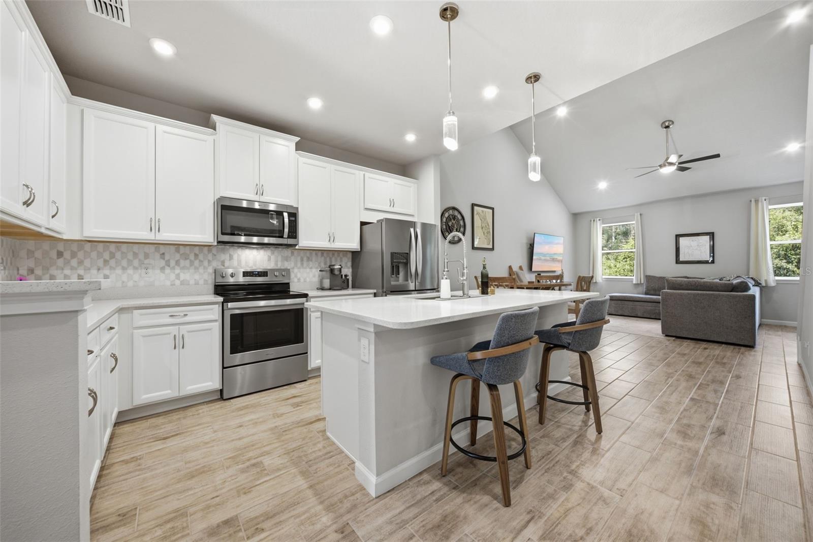5636 SILVERBRIDGE TRAIL
