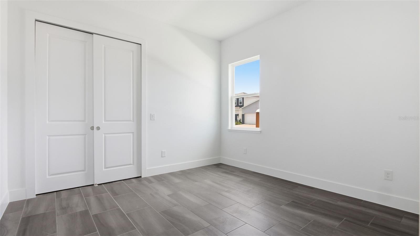 RIVERSIDE OAKS - Residential