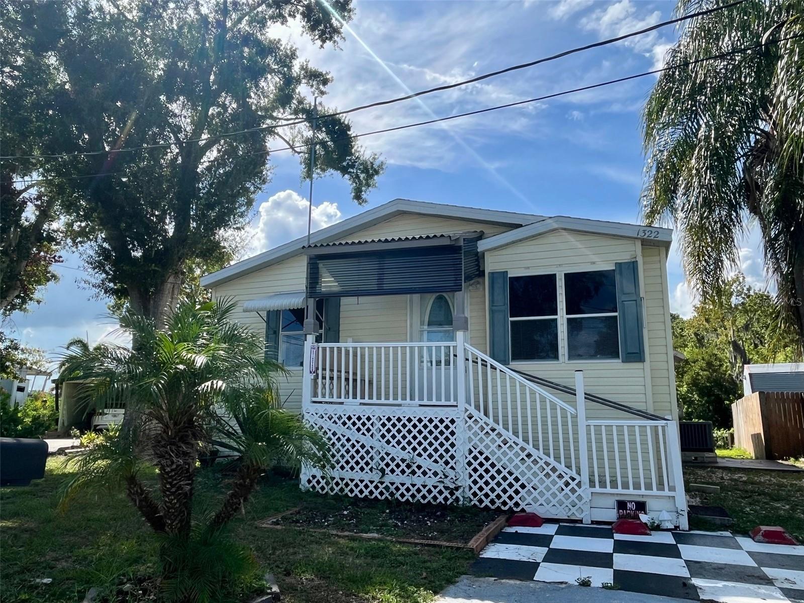 LEISURE LAKE VILLAGE CONDO - Residential