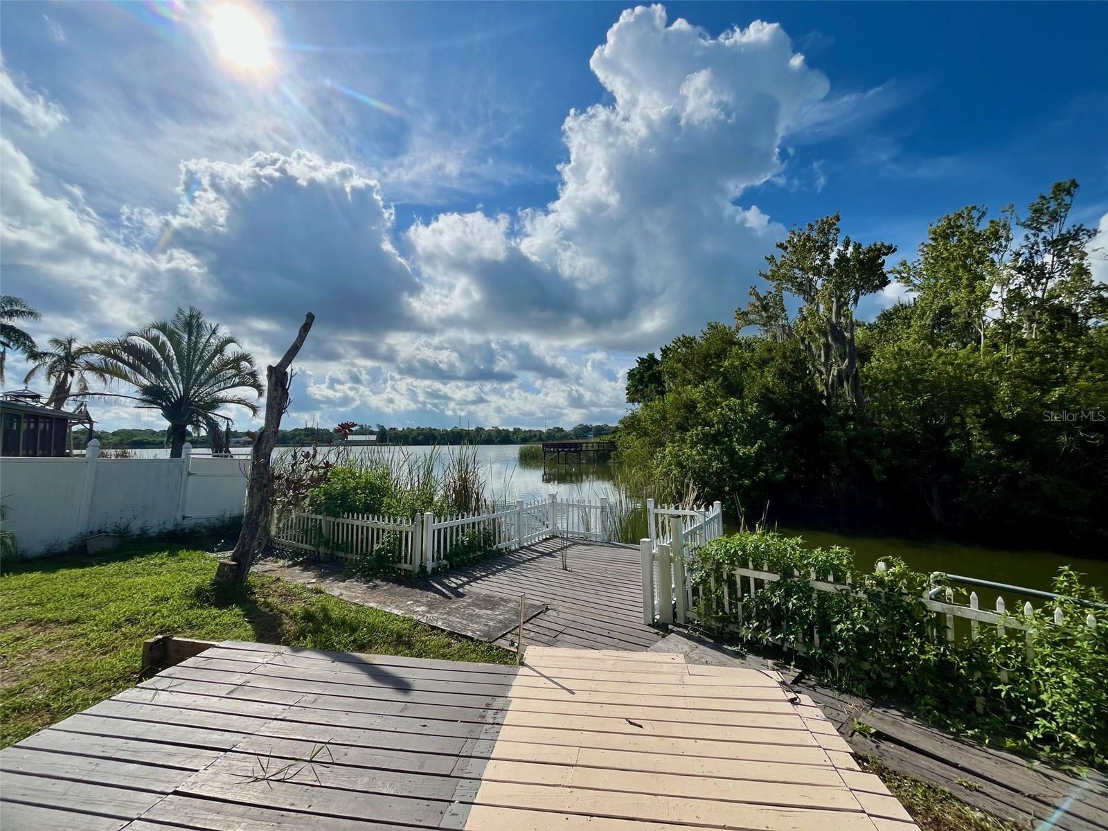 LEISURE LAKE VILLAGE CONDO - Residential
