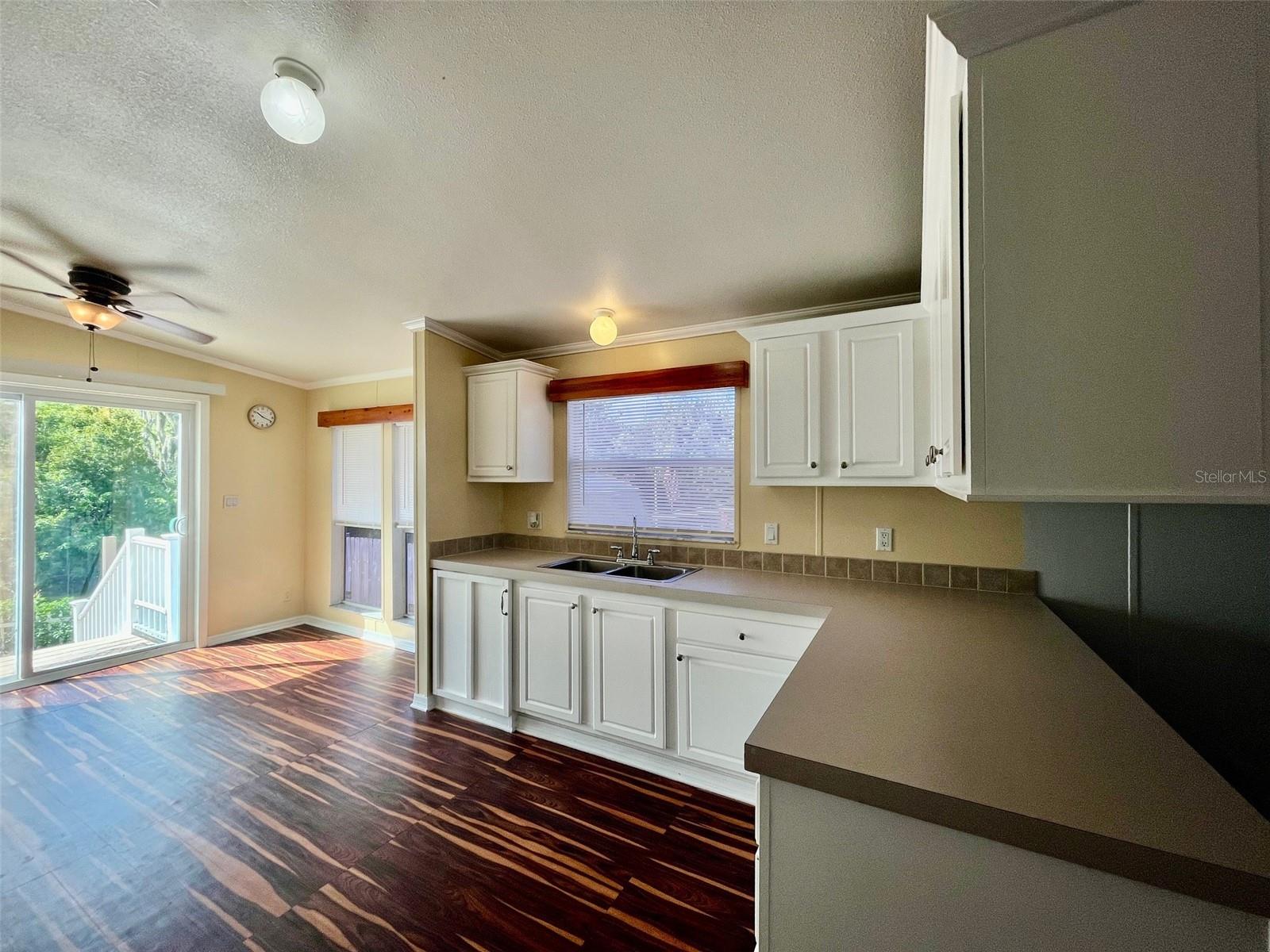 LEISURE LAKE VILLAGE CONDO - Residential